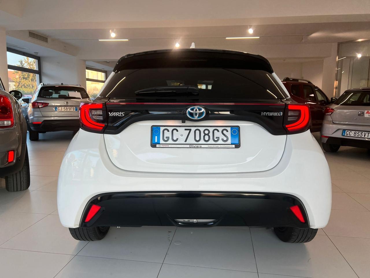 Toyota Yaris 1.5 Hybrid 5 porte Lounge/ IBRIDA / GARANZIA 10 ANNI