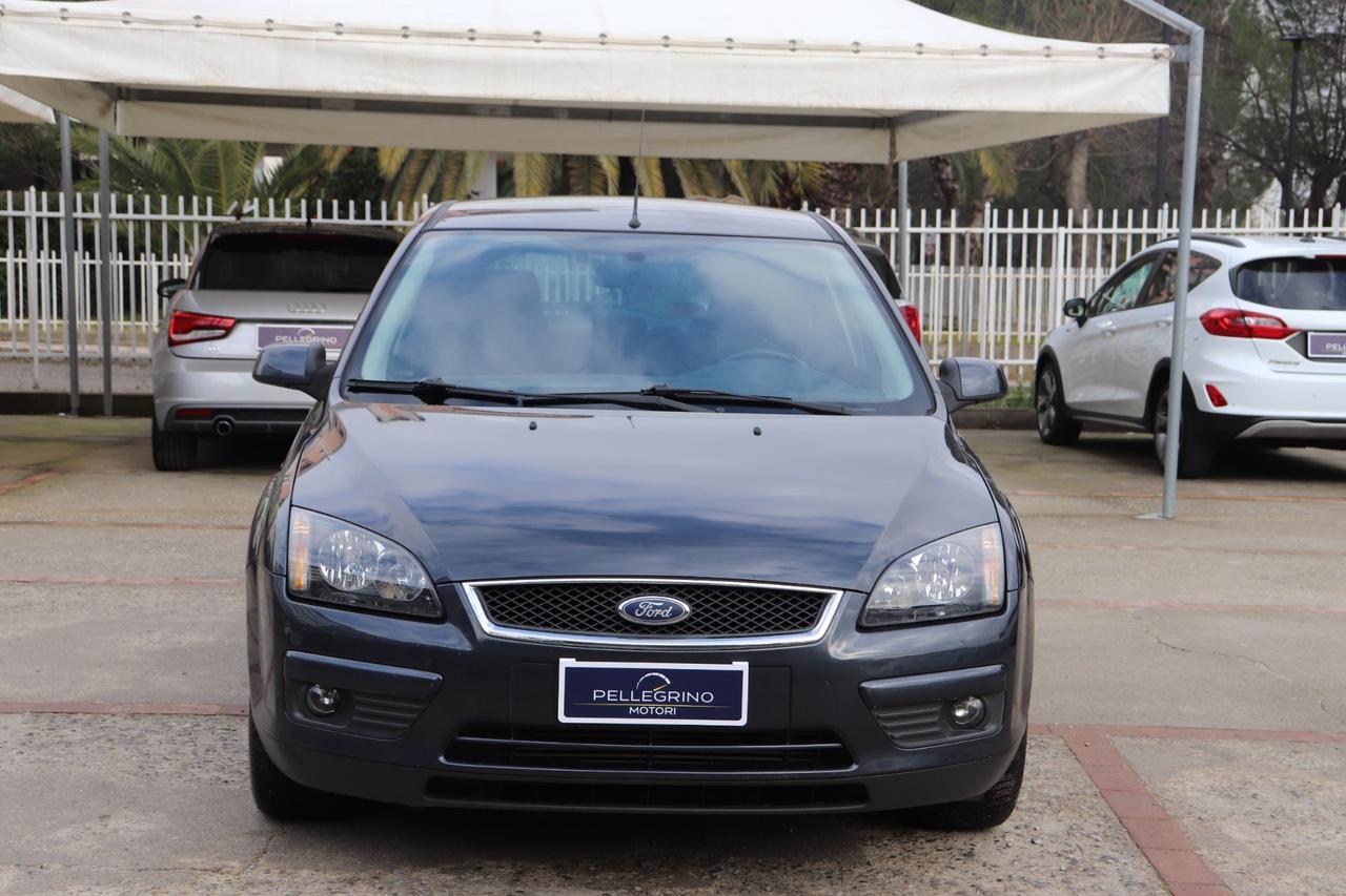 Ford Focus CC Focus C-Max 1.6 TDCi (90CV) Ghia