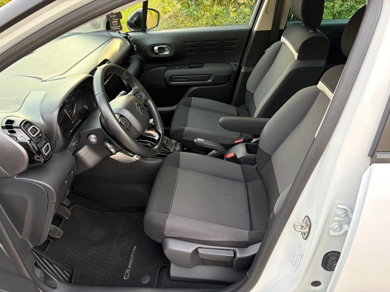 Citroen C3 Aircross 1.2 BENZINA 110CV S&S Shine Pack