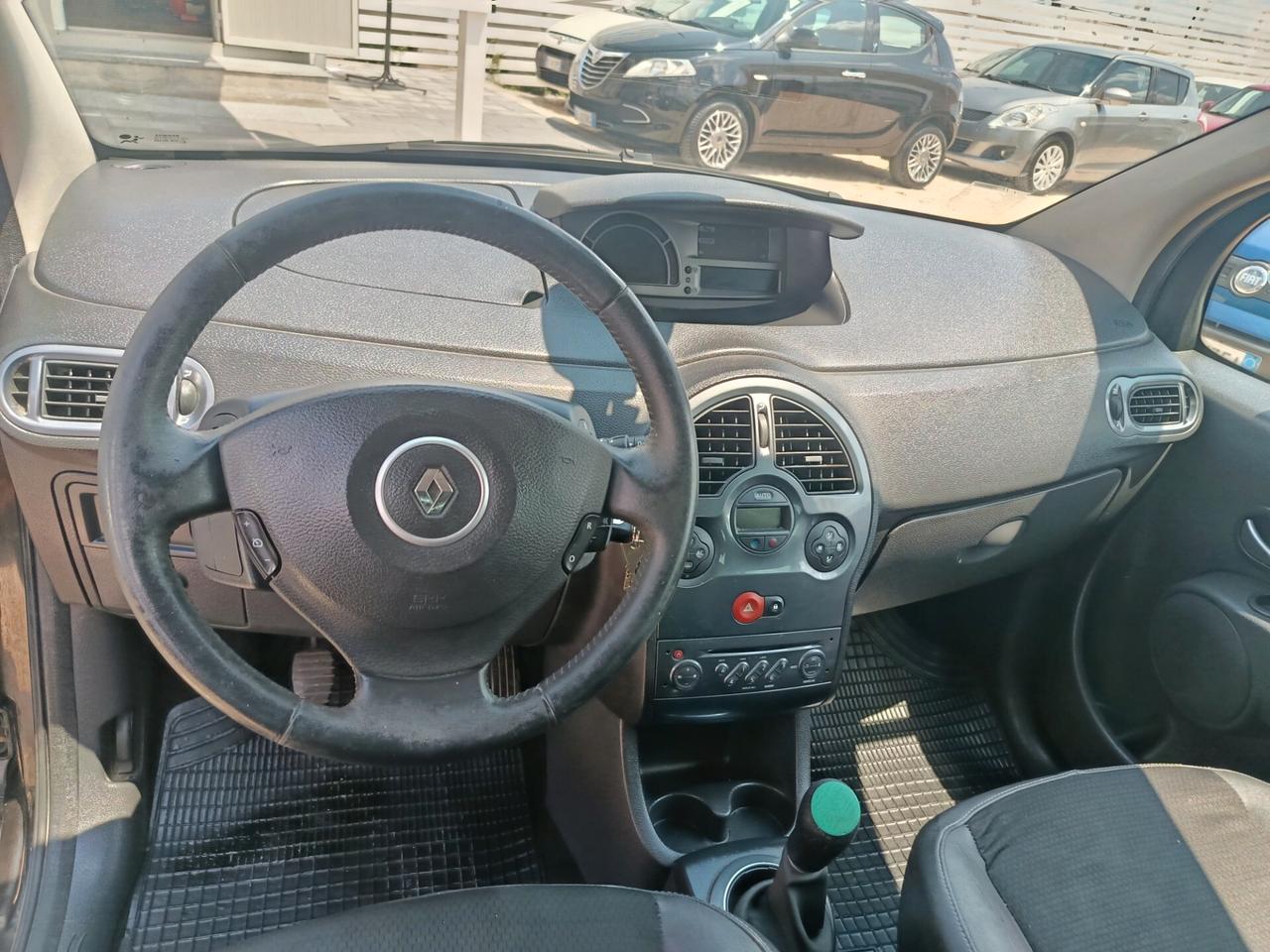 Renault Modus Grand 1.2 16V Wave