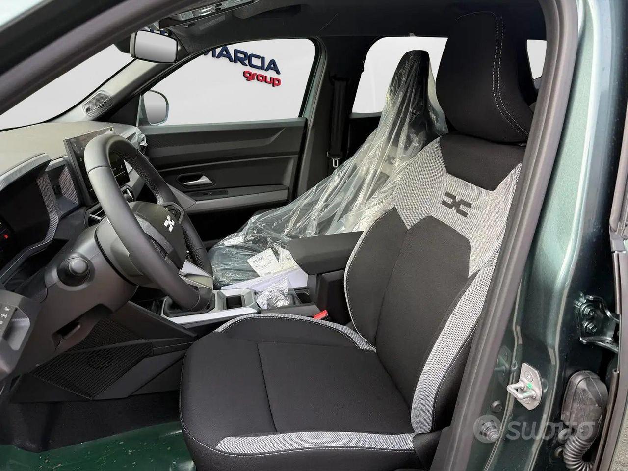 Dacia Duster 1.2 ECO-G 120cv JOURNEY MY26 PREZZO R