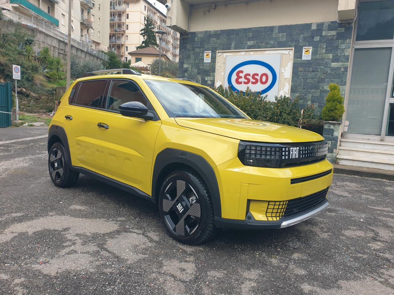 Fiat Grande Panda 1.2 Hybrid 110 CV S&S La Prima