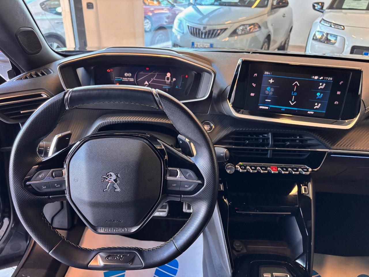 Peugeot 2008 1.5 BlueHDi 130 S&S EAT8 GT