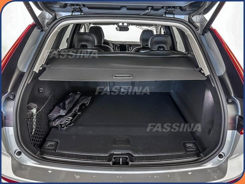Volvo XC60 XC60 T6 Plug-in hybrid AWD automatico Core