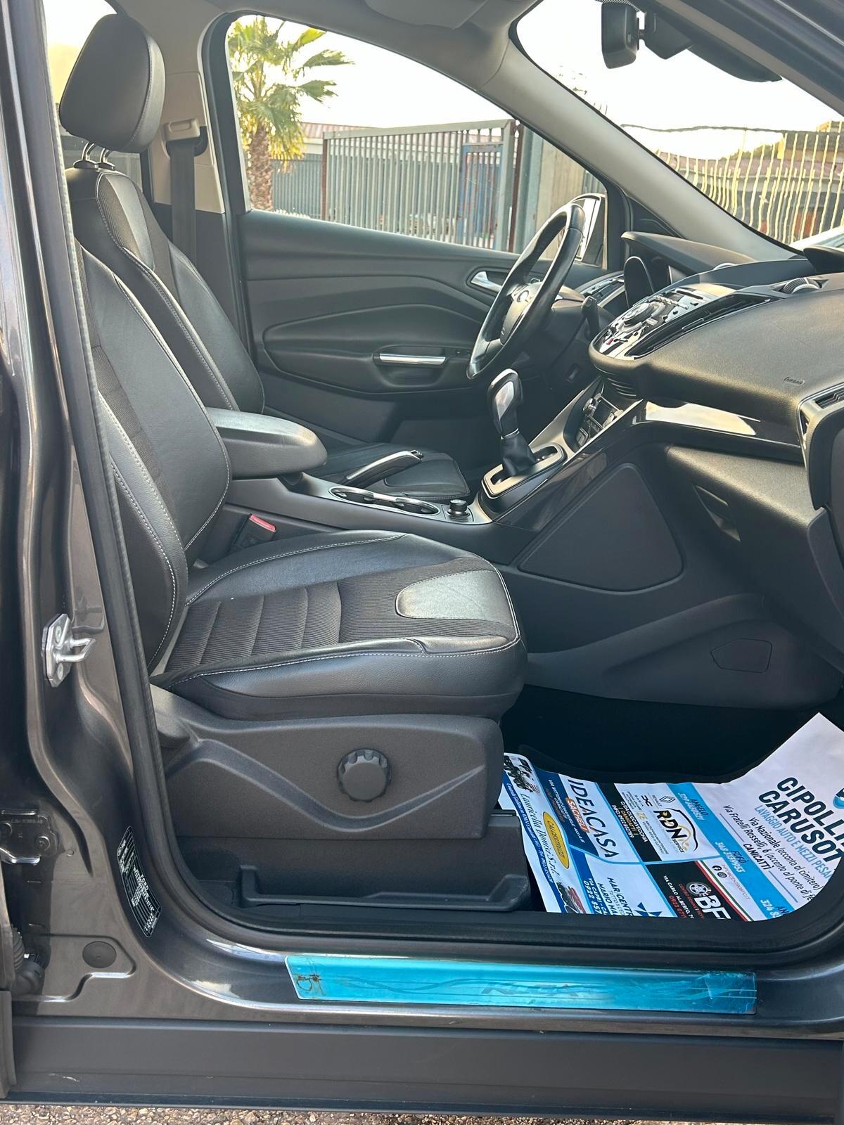 Ford Kuga 2.0 TDCI 120 CV S&S 2WD Titanium