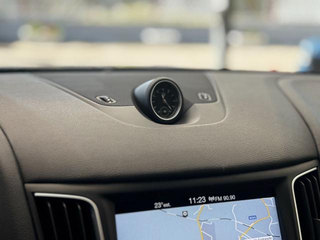 MASERATI Levante V6 Diesel 250cv AWD Granlusso (Tetto/APP/Retro)