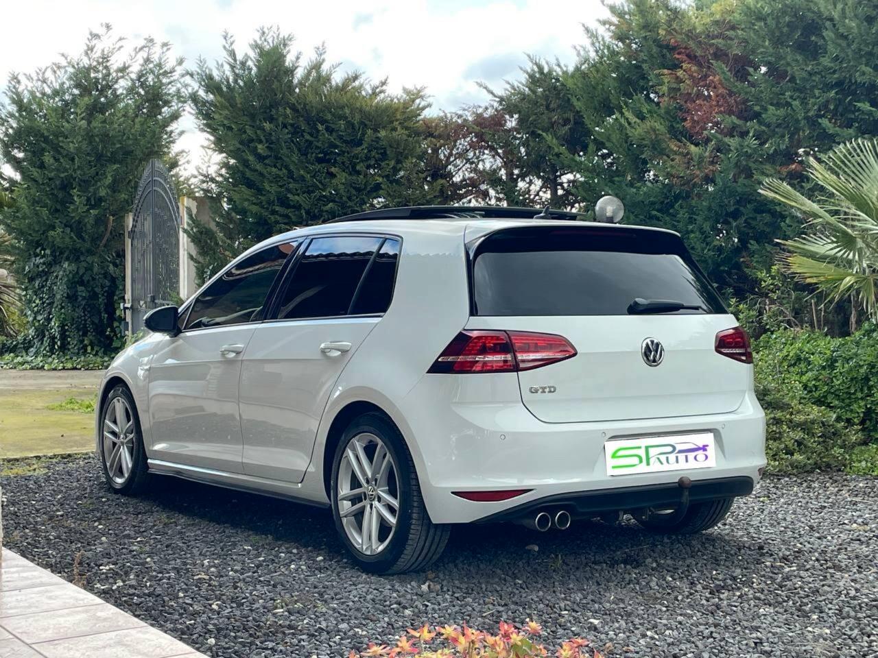 Volkswagen Golf GTD 2.0 TDI DSG TETTO PANORAMICO APRIBILE