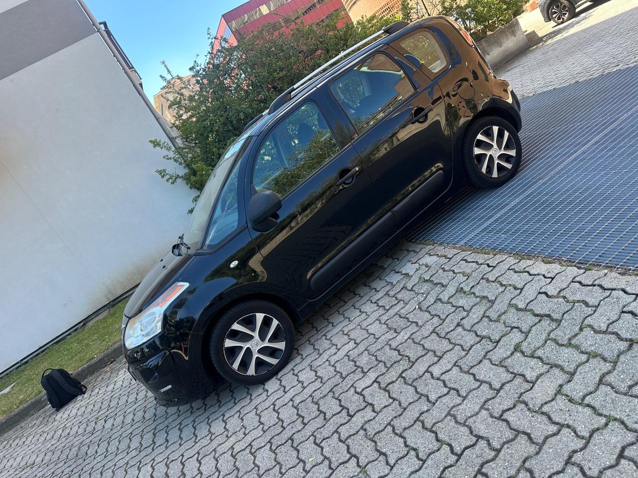 Citroen C3 Picasso 1.4 VTi 95 GPL Limited