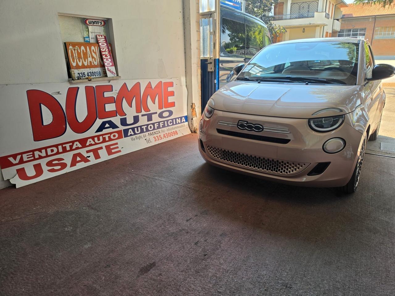 Fiat 500 Berlina Hybrid La Prima RATE DA 99,00