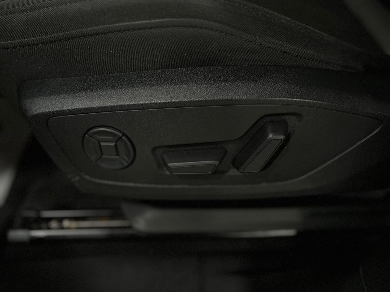 Audi Q3 35 TDI S tronic line edition