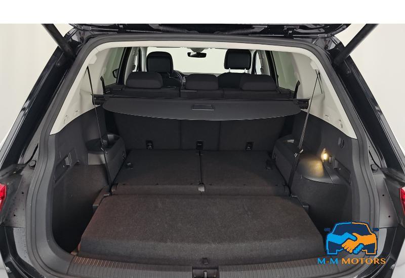 Volkswagen Tiguan Allspace 7 POSTI