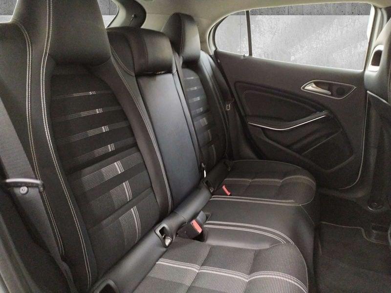 Mercedes-Benz GLA 200 d Premium 4matic auto