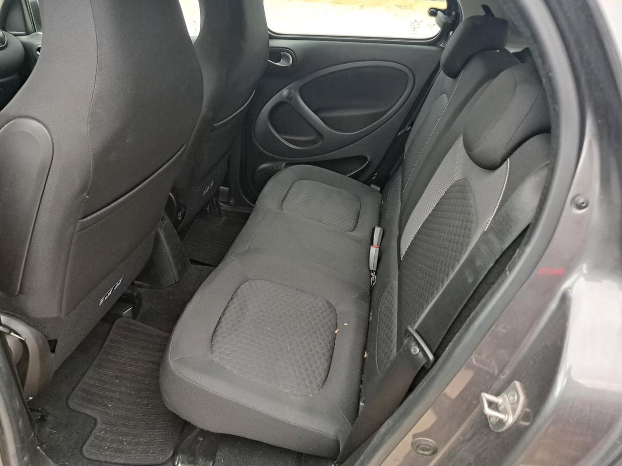 SMART FORFOUR EQ PASSION 41 KW