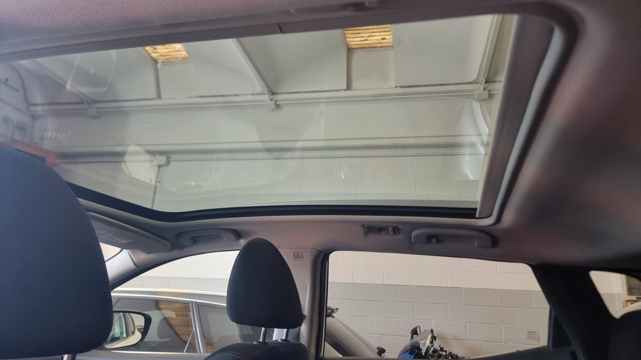 Nissan Qashqai 1.2 DIG-T 360 Tekna tetto panoramico