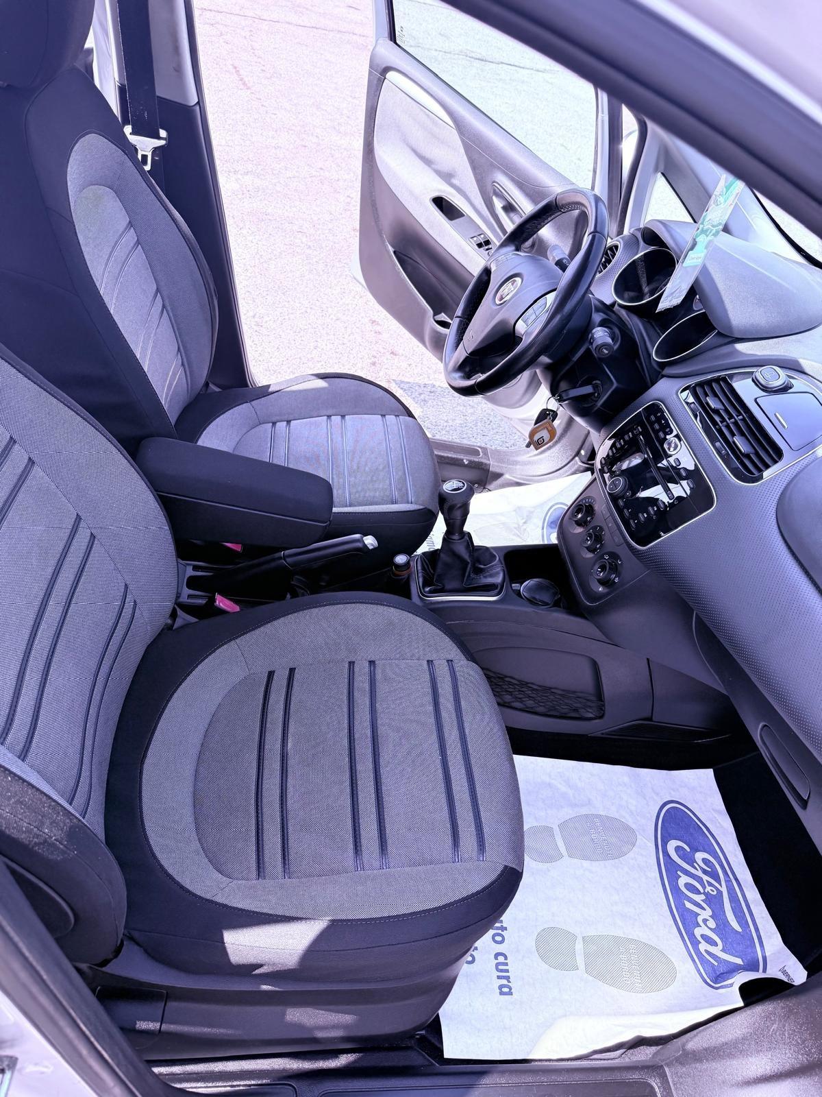 Fiat Punto Evo 1.3 Mjt 90 CV 5 porte Ok neopatentati