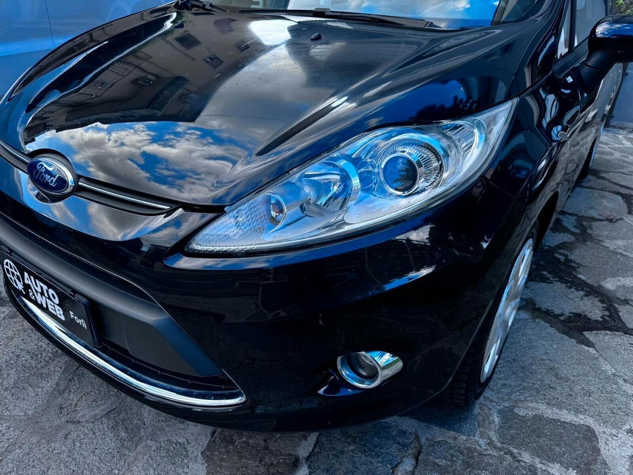 FORD FIESTA 1.4 TDCi 68cv 3p TITANIUM NEOPATENTATI