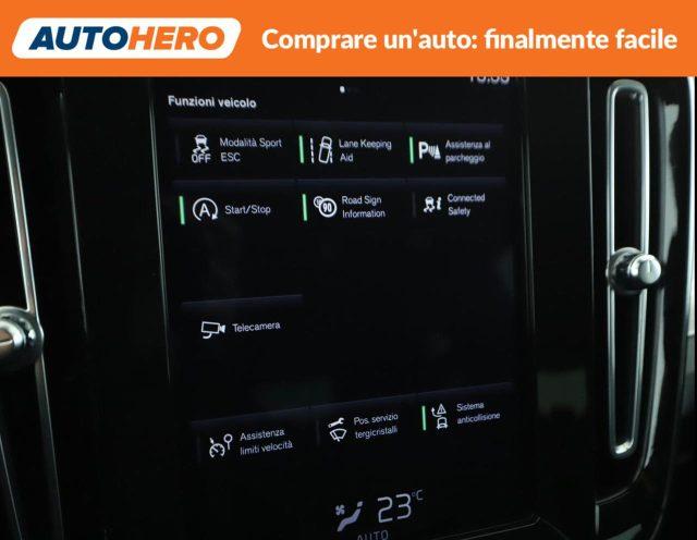 VOLVO XC40 T3 Geartronic Business Plus