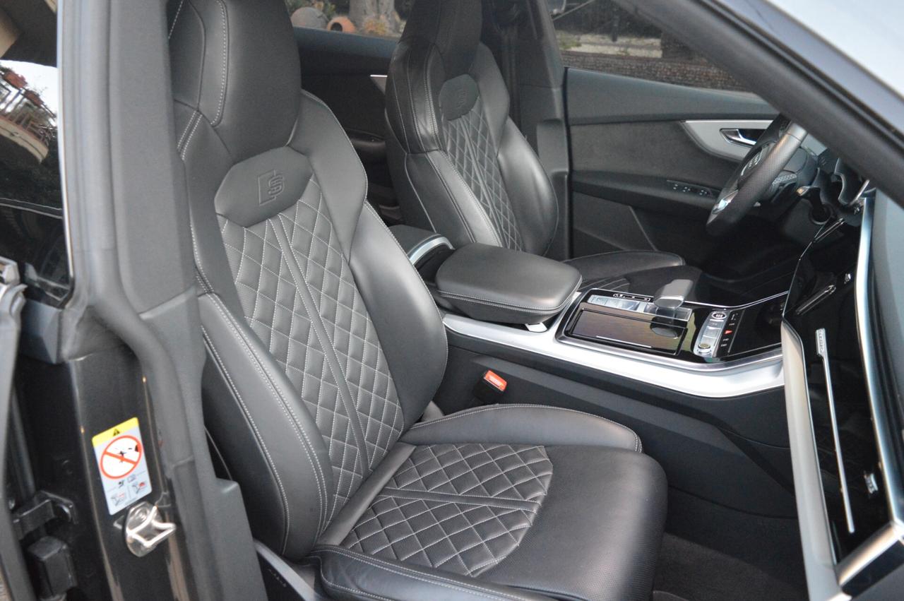 Audi Q8 50 TDI 286 CV quattro tiptronic S line