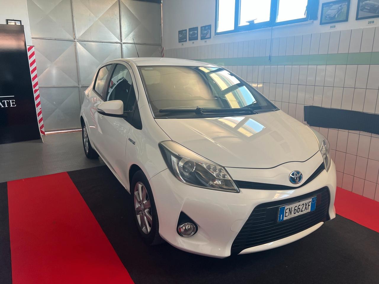 Toyota Yaris 1.5 Hybrid 5 porte Lounge Più
