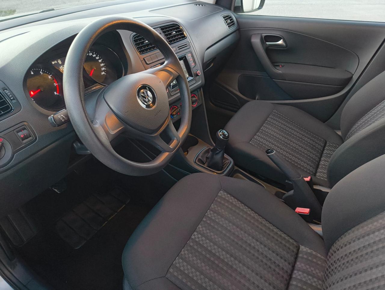 Volkswagen Polo 1.0 MPI 5p. Trendline