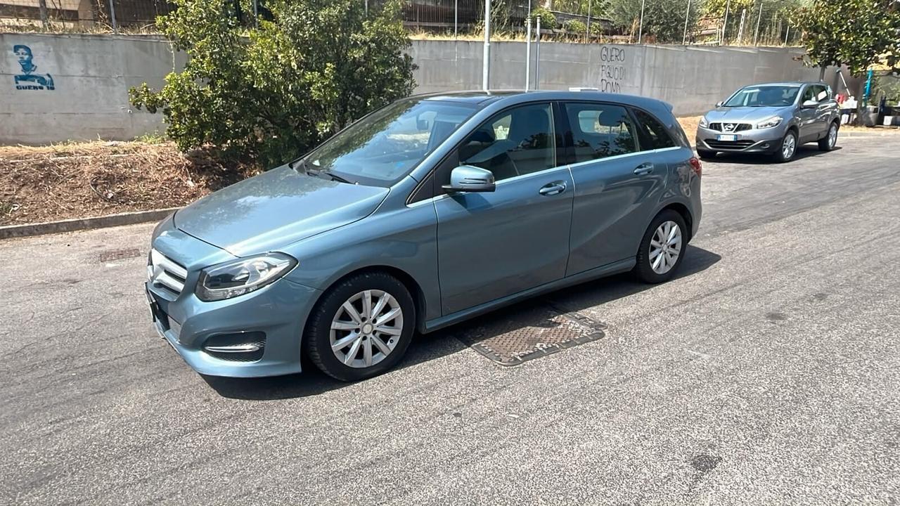 Mercedes-benz B 180 d Executive