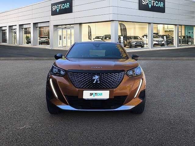 Peugeot 2008 PureTech 130 S&S EAT8 Allure