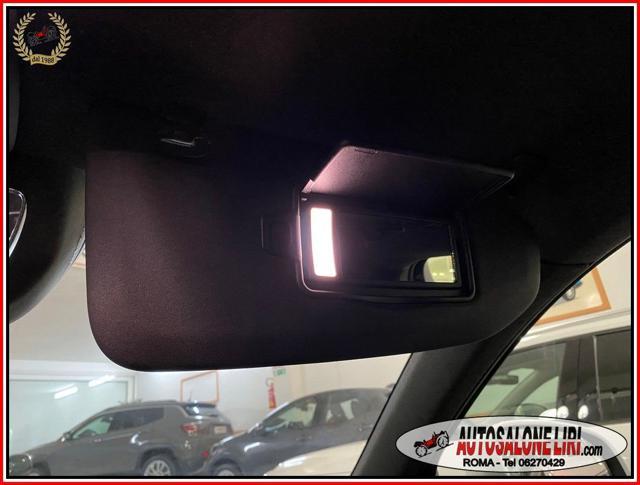 VOLVO XC40 T3 Geartronic Momentum Pro