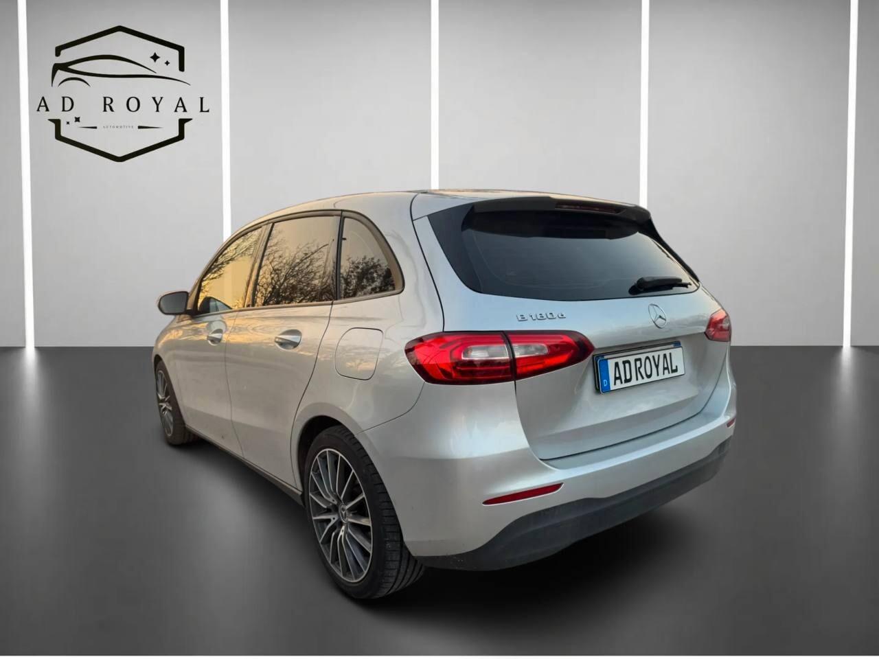 Mercedes-benz B 180 d Automatic Business Extra 08/2021