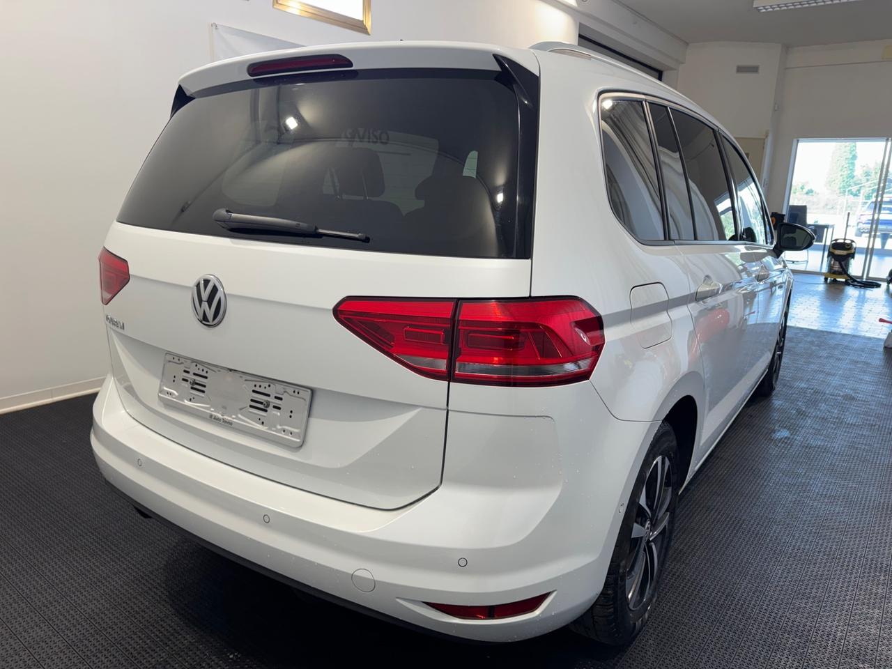 Volkswagen Touran 2.0 TDI 150 CV SCR DSG Executive 7 POSTI !!