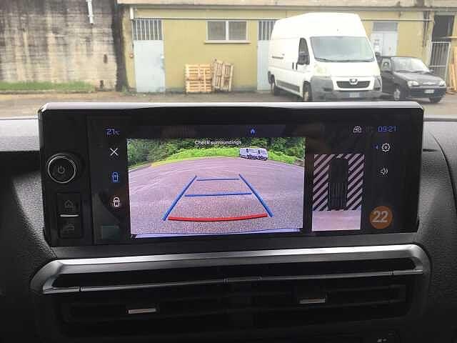 Peugeot Traveller Business 2.0 HDi 180 cv - Km Zero