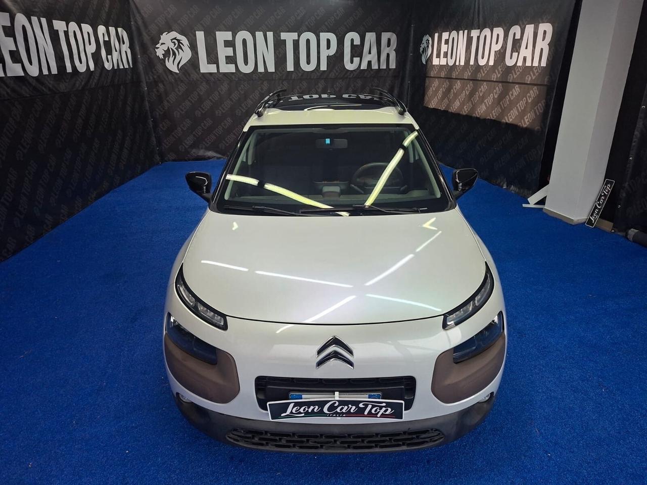 Citroen C4 Cactus tetto in vetro bianco perlato full
