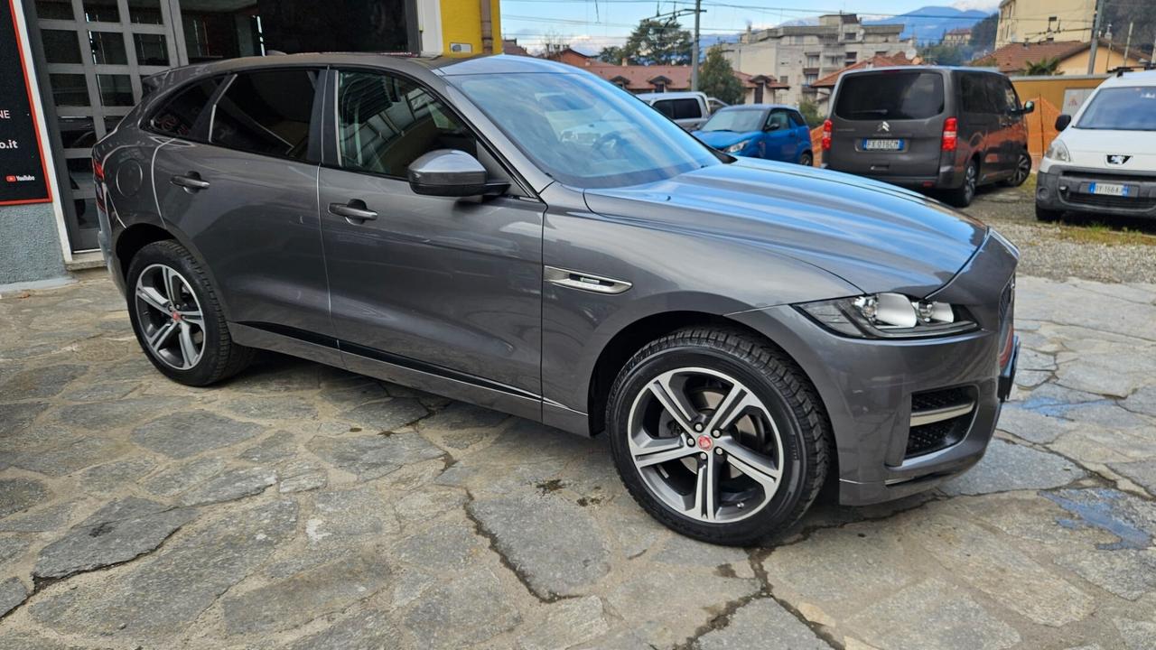 Jaguar F-Pace 2.0 D 180 CV AWD aut. R-Sport