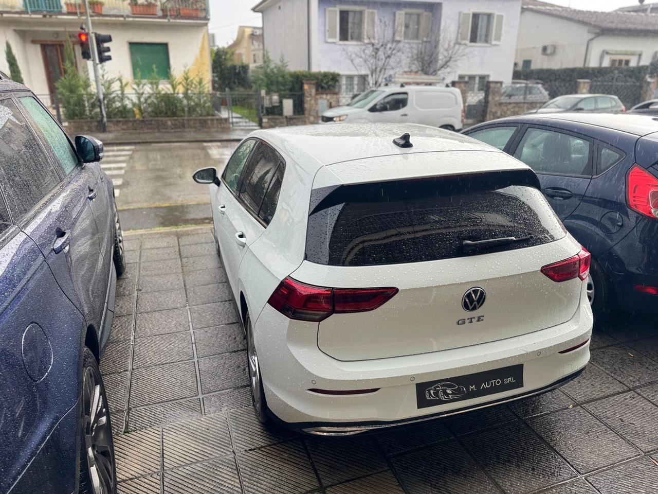 VOLKSWAGEN Golf GTE ibrido 245cv Finanziabile