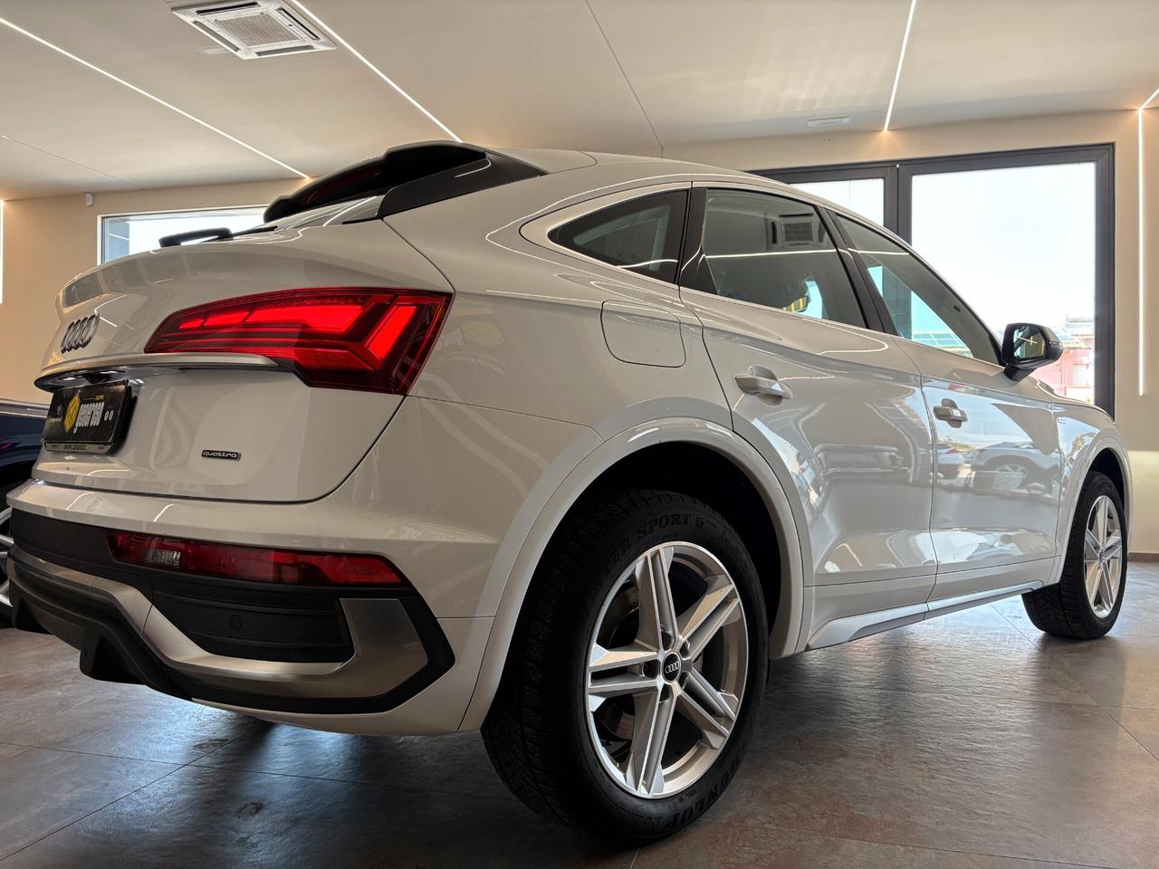 Audi Q5 SPORTBACK SPB 40 TDI quattro S line plus