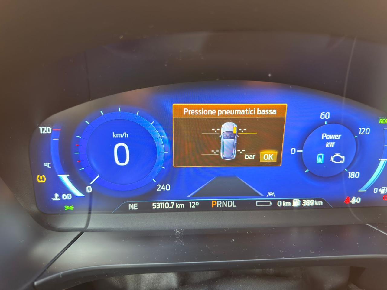 FORD Kuga 3ª serie - Kuga 2.5 Plug In Hybrid 225 CV CVT 2WD ST-Line