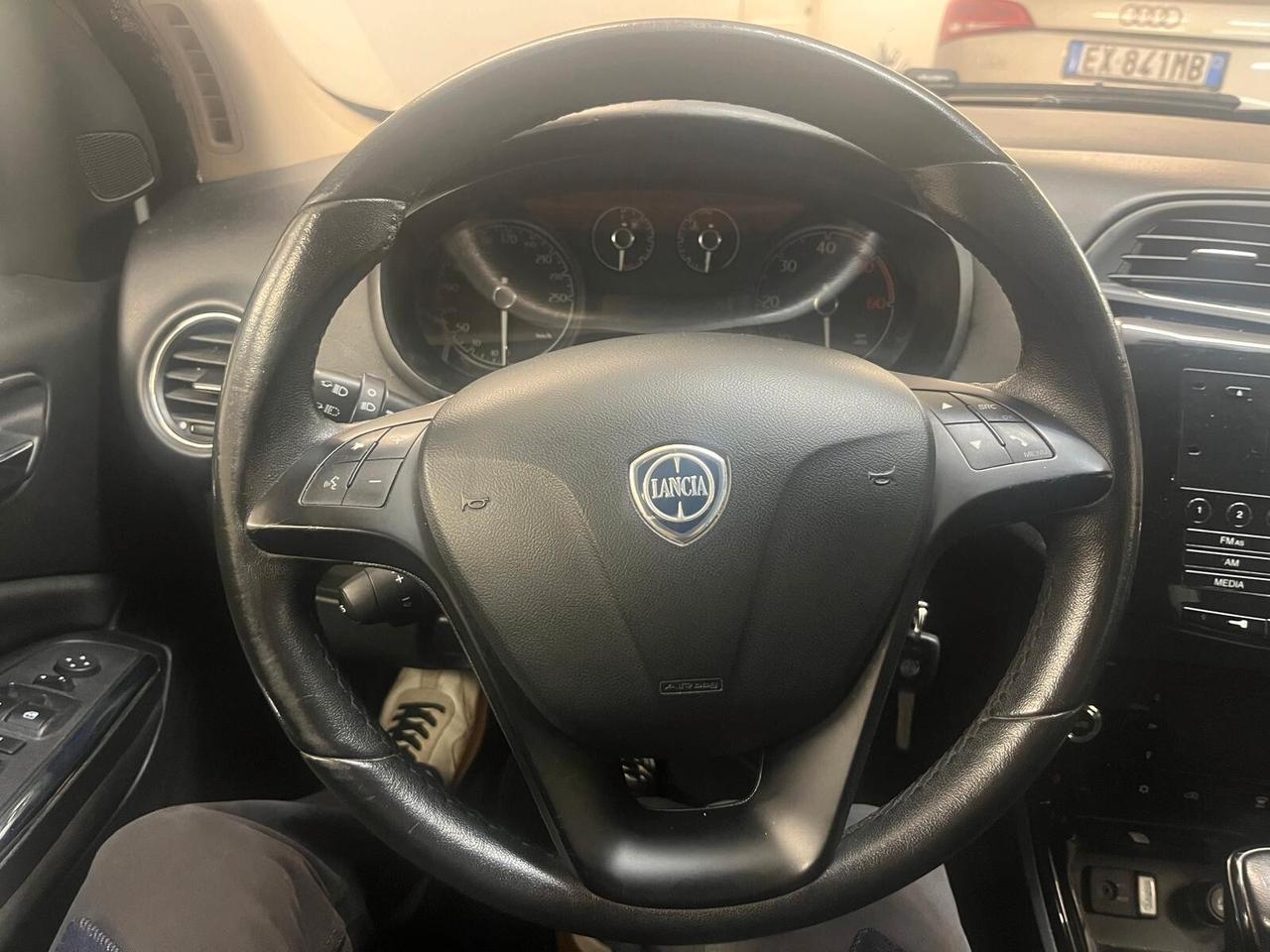 Lancia Delta 1.6 MJT DPF Gold