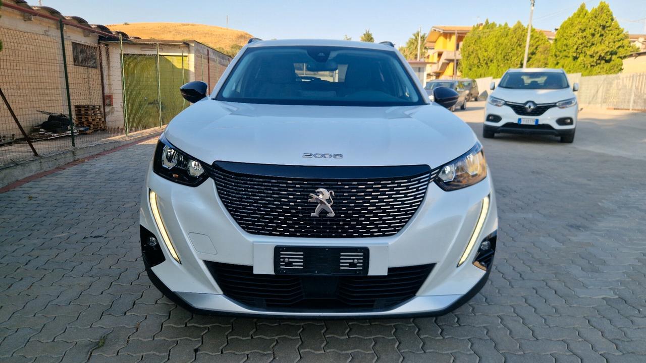 Peugeot 2008 BlueHDi 130 EAT8 Allure Pack 2022