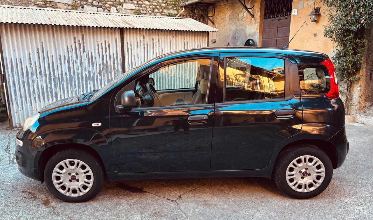 Fiat Panda 1.2 Lounge-euro 6-5 posti-94.000 km