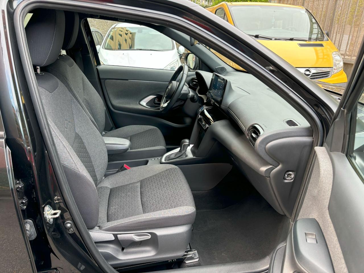 Toyota Yaris Cross Yaris Cross 1.5 Hybrid 5p. E-CVT Premiere PREZZO REALE
