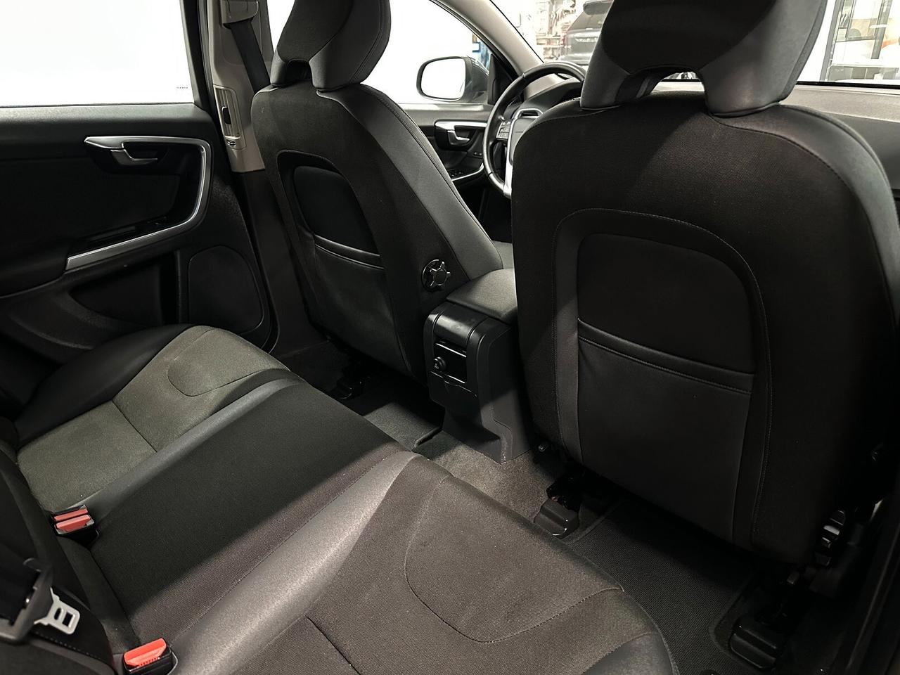 Volvo V60 DRIVe Momentum