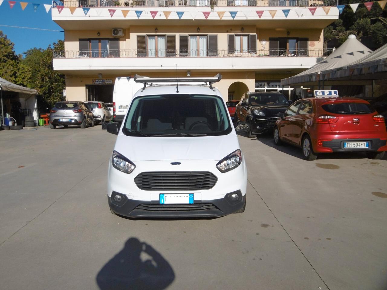 Ford TRANSIT COURIER 1.5 Tdci > 25000 Km