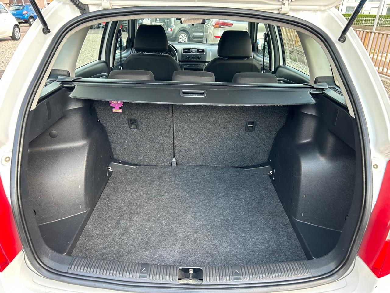 Skoda Fabia - 2011 1.6 TDI CR 75CV