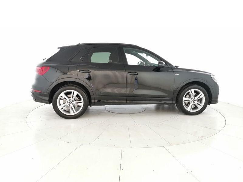 Audi Q3 45 1.4 tfsi e S Line Edition s-tronic