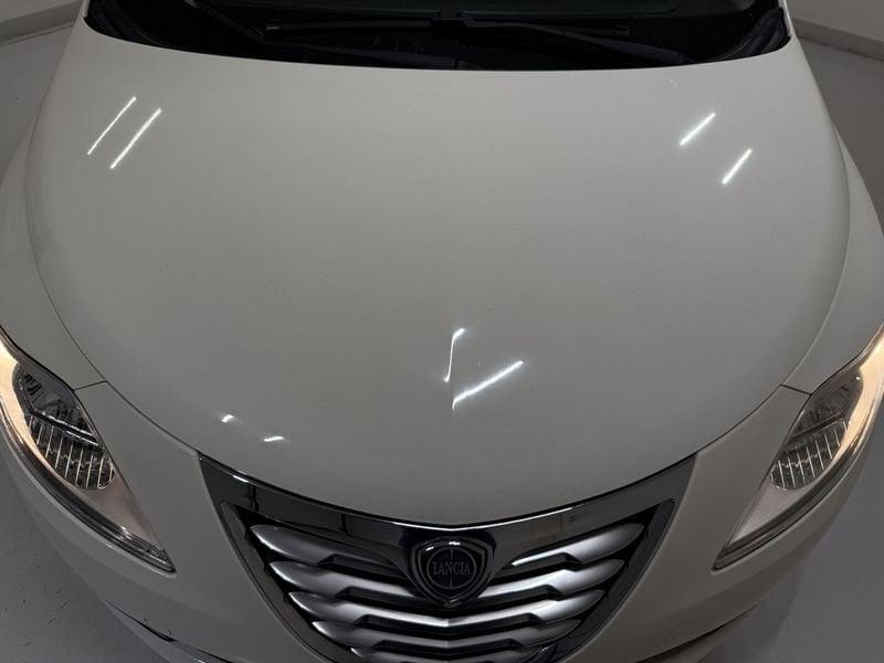 Lancia Ypsilon Ypsilon 0.9 TwinAir 85 CV 5 porte Metano Ecochic Gold