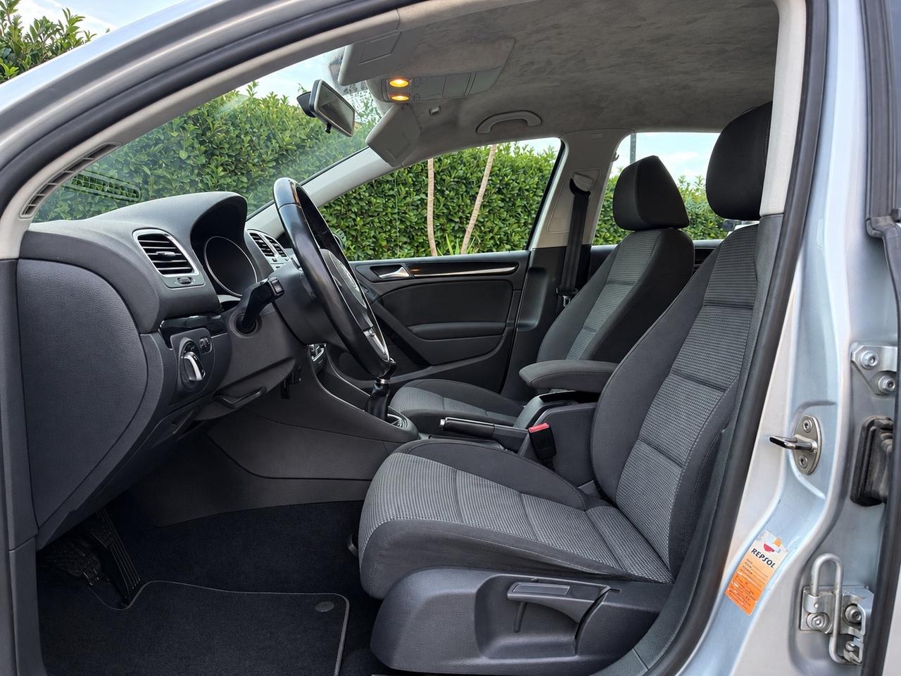 VOLKSWAGEN GOLF 6 1.6 BENZINA – 102 CV