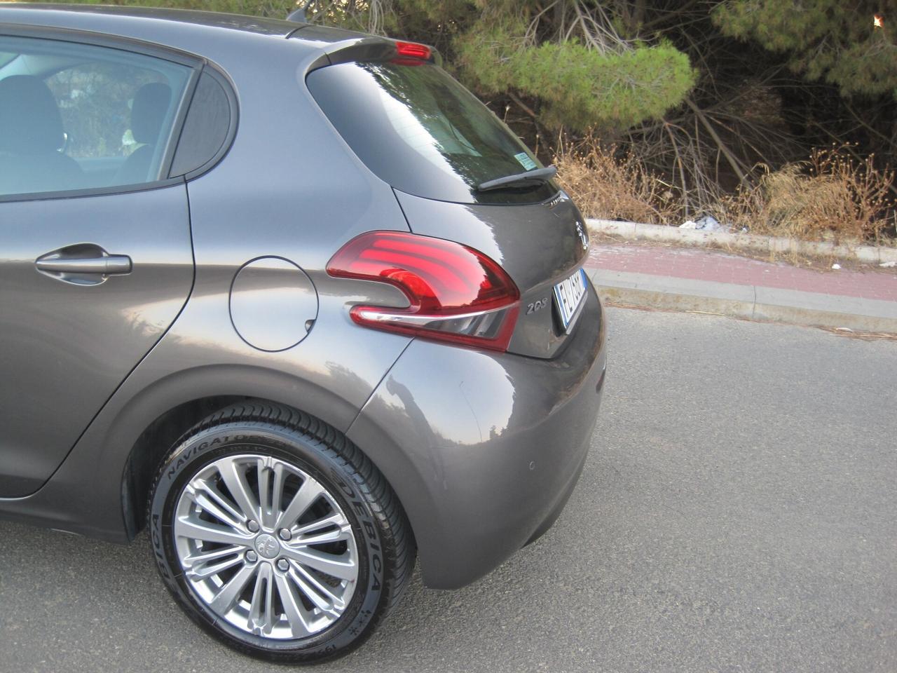 Peugeot 208 PureTech 82 5 porte Active