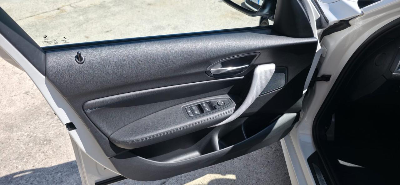 Bmw 116 116d 5p. Advantage