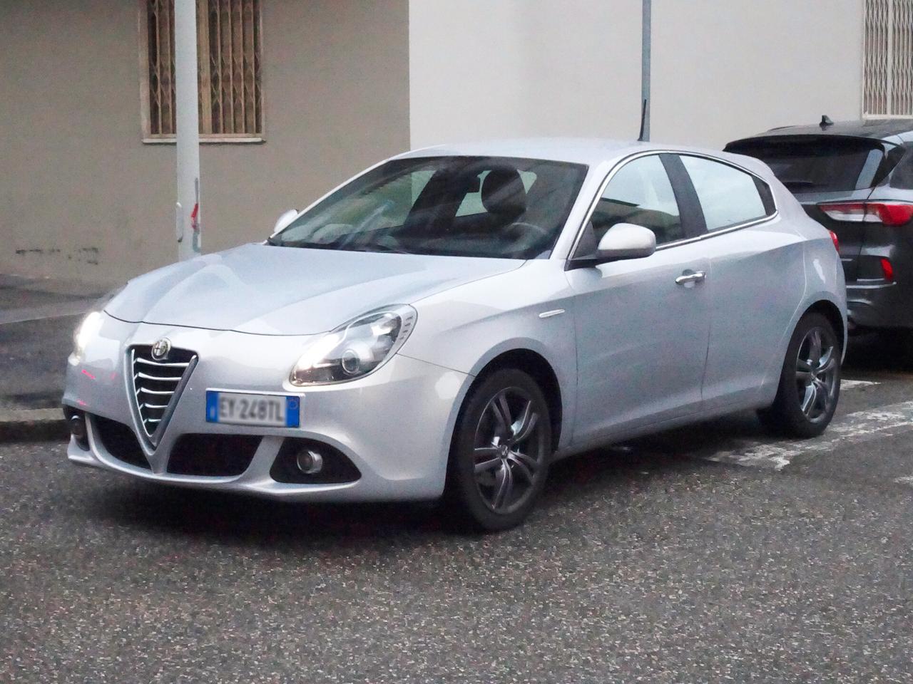 Alfa Romeo Giulietta 1.6 JTDm-2 105 CV Exclusive