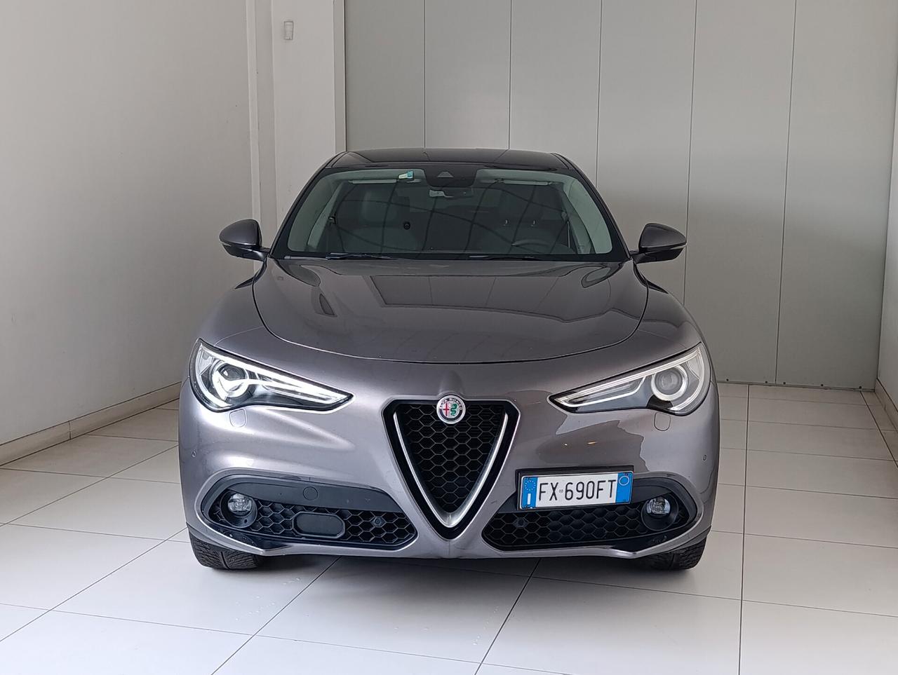 Alfa Romeo Stelvio 2.2 Turbodiesel 210 CV AT8 Q4 Lusso