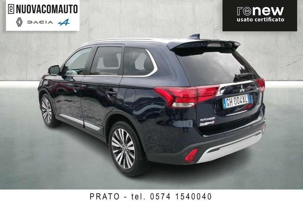 Mitsubishi Outlander 2.0 Mivec Instyle 2WD CVT